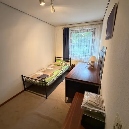 Vakantiehuis Grosses Freistehendes Haus Nahe Messe 4 Baeder Garten Eigenen Garten *